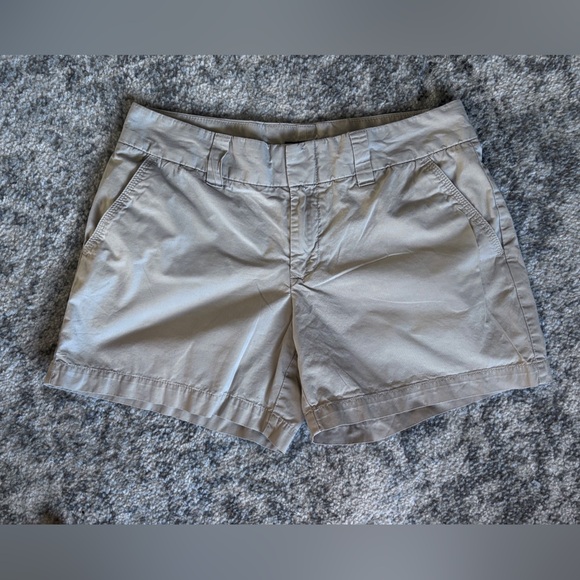 Pants - Tommy Hilfiger Flat Front Khaki Shorts Tan Size: 8